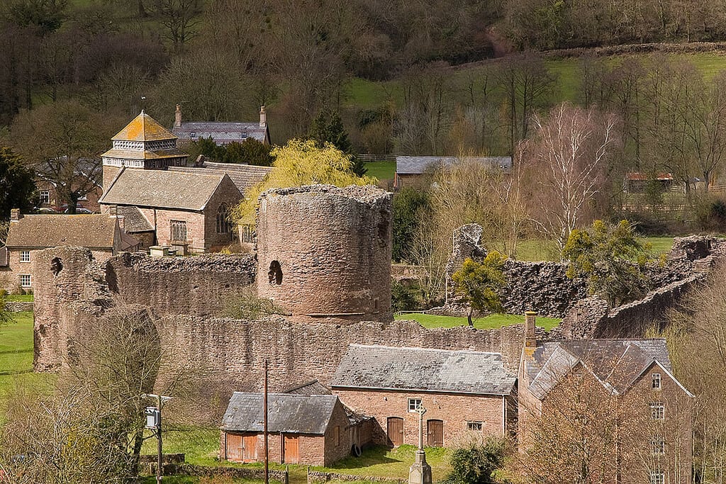 Skenfrith Castle 2